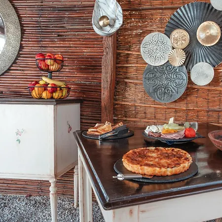 Sunrock - Pansy アパートホテル